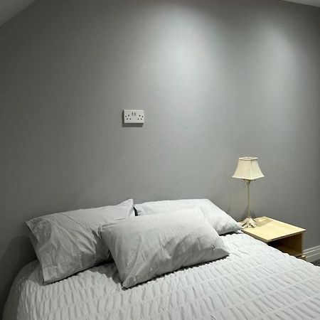 헨던 Cosy Nest In London 아파트 외부 사진