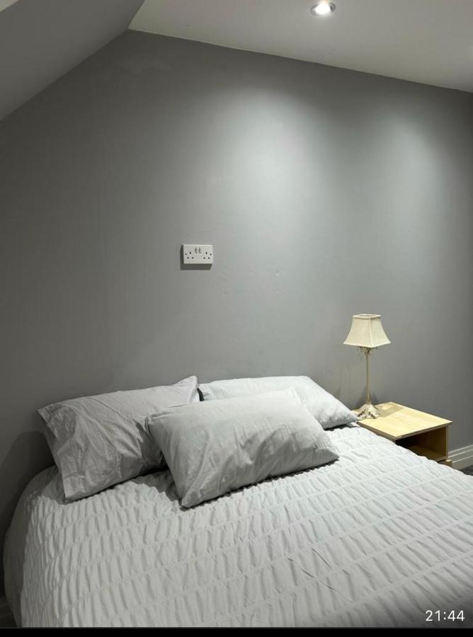 헨던 Cosy Nest In London 아파트 외부 사진